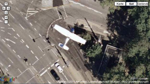 Flugzeug der Kreuzung<br><br>
